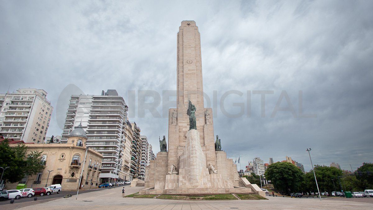 En rosario, un departamento de dos ambientes cuesta en promedio $375.052 por mes.