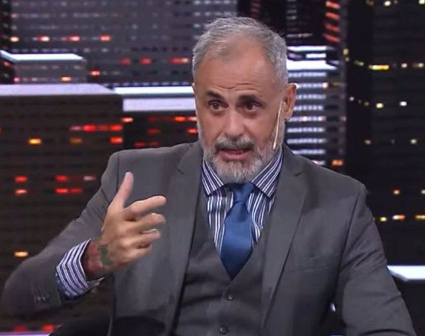 La irónica reacción de Jorge Rial tras la separación de Benjamín Vicuña y China Suárez.
