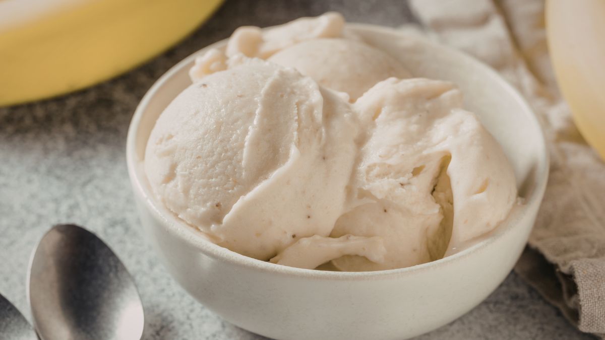 El helado saludable de banana es una de las recetas m&aacute;s buscadas en el verano.