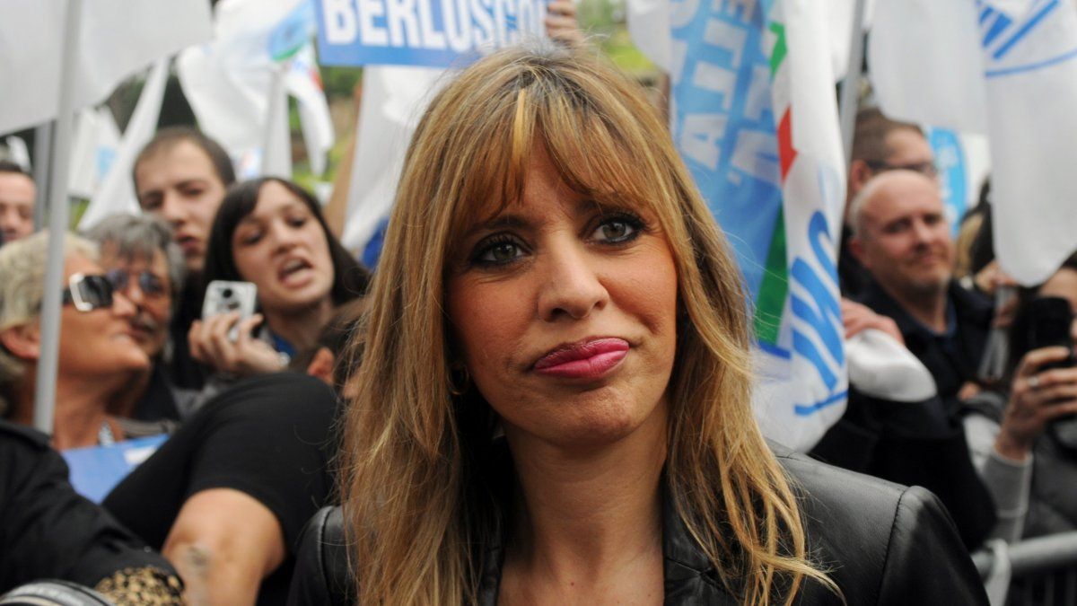 Alessandra Mussolini, nieta de Benito y madre de Romano Floriani.
