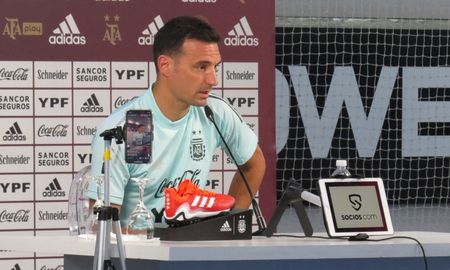 lionel scaloni esta en rosario armando la lista de la seleccion de futbol argentina para jugar con italia lionel scaloni esta en rosario armando la lista de la seleccion de futbol argentina para jugar con italia