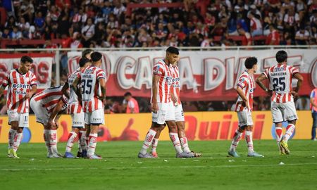 Del Blanco y Palacios demostraron su bronca tras el empate sin goles de Unión ante el Ciclón. Del Blanco y Palacios demostraron su bronca tras el empate sin goles de Unión ante el Ciclón.