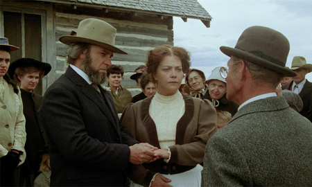 La película de western que dura menos de 2 horas, está basada en hechos reales y la podés ver por Amazon La película de western que dura menos de 2 horas, está basada en hechos reales y la podés ver por Amazon