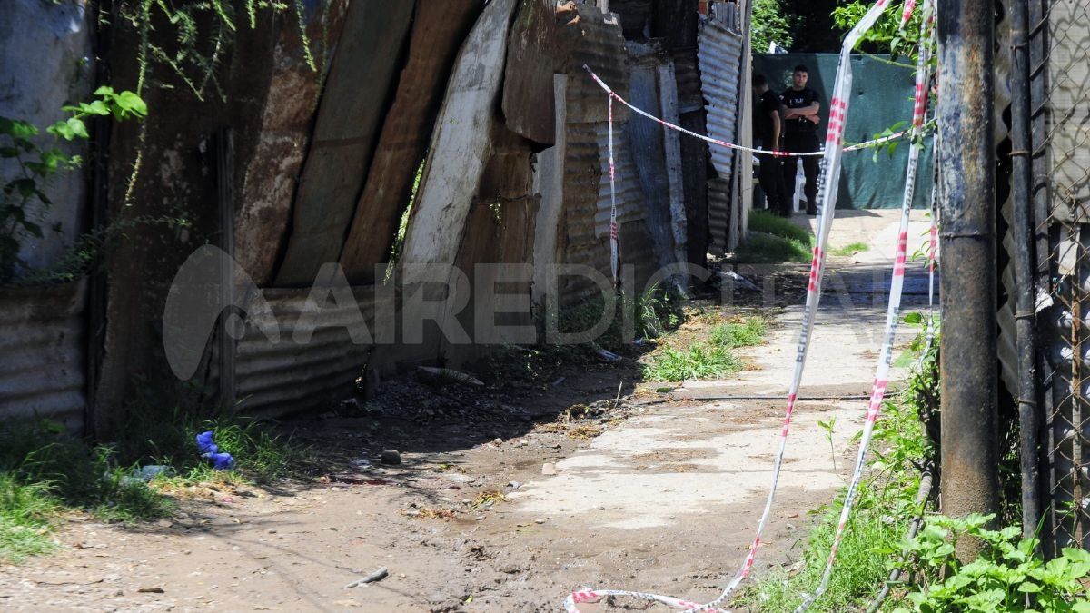 Una de las víctimas fue ejecutada dentro de su vivienda