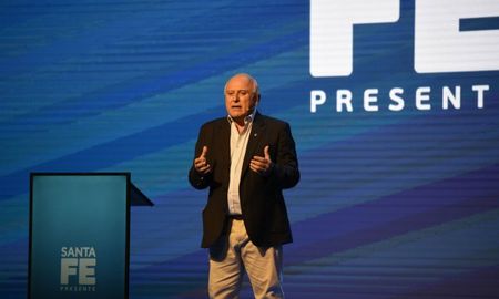 el proyecto de ley de la reforma constitucional fue presentado publicamente el proyecto de ley de la reforma constitucional fue presentado publicamente