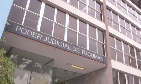 Un fallo del juez Lucas Taboada restringió el trabajo de una empresa periodística en Tucumán. Un fallo del juez Lucas Taboada restringió el trabajo de una empresa periodística en Tucumán.