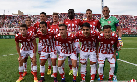 Tras el regreso de Lucas Gamba, Unión quiere repatriar a otros queridos por el hincha tatengue Tras el regreso de Lucas Gamba, Unión quiere repatriar a otros queridos por el hincha tatengue