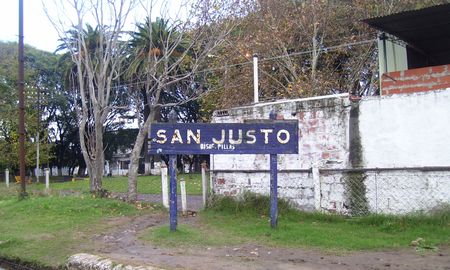 Los hechos endilgados sucedieron en la localidad que está a 100km de Santa Fe. Los hechos endilgados sucedieron en la localidad que está a 100km de Santa Fe.