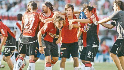 Estadísticas que sorprenden: los juveniles de Colón que debutaron en Primera en los últimos 20 años