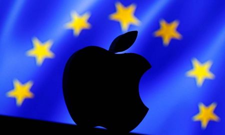 Apple cobra a sus competidores una comisión del 30% sobre los planes de suscripción que ofrecen a los usuarios, a los que solo se puede llegar por medio de la App Store. Apple cobra a sus competidores una comisión del 30% sobre los planes de suscripción que ofrecen a los usuarios, a los que solo se puede llegar por medio de la App Store.