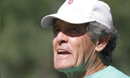 Juan Carlos Lapalma, exjugador de Colón y Unión, falleció este viernes a los 75 años. Juan Carlos Lapalma, exjugador de Colón y Unión, falleció este viernes a los 75 años.