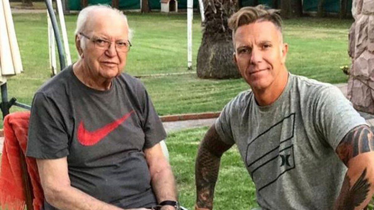 Alejandro Fantino&nbsp; junto a su padre