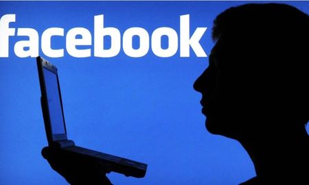 Hackers venden en Internet mensajes privados de 81.000 cuentas de Facebook