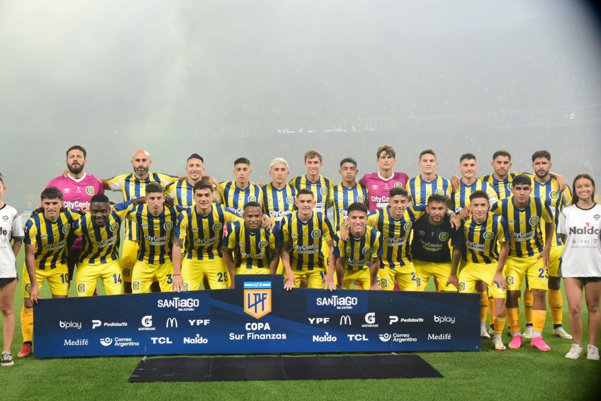 El equipo de Rosario Central que se consagró campeón de la Copa de la Liga 2023.