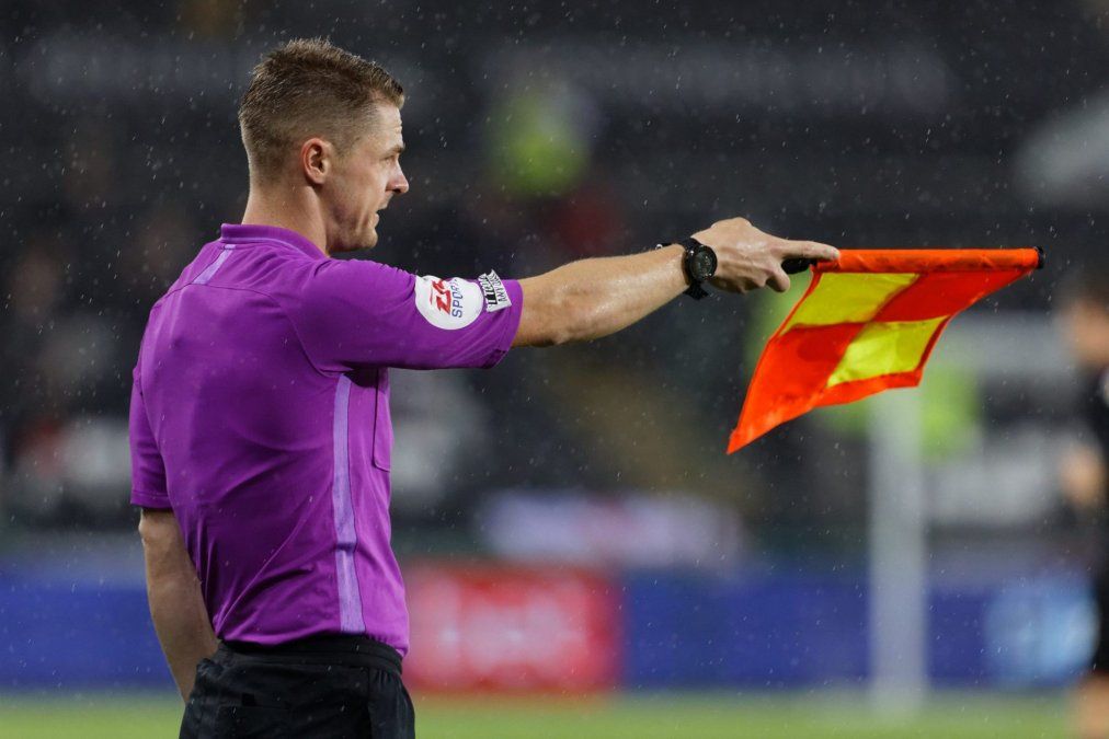 Mundial de Qatar 2022: la FIFA estrenará un nuevo VAR para detectar los fuera de juego