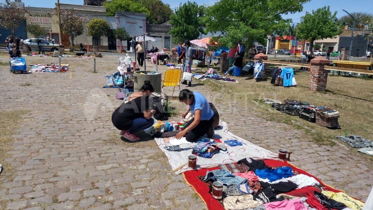 Trueque en la Estación Mitre.