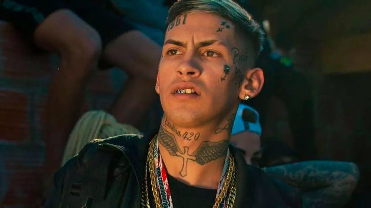 Después de bromear sobre la posibilidad de egresarse