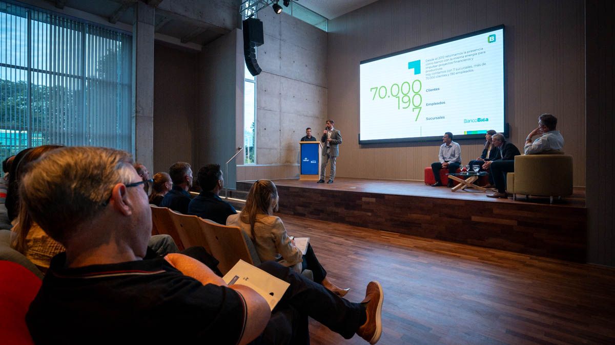 Jornada de comercio exterior en San Carlos Centro: pymes y especialistas debatieron cómo aprovechar las oportunidades para exportar desde la región. Jornada de comercio exterior en San Carlos Centro: pymes y especialistas debatieron cómo aprovechar las oportunidades para exportar desde la región.