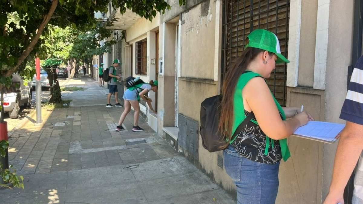 La Municipalidad de Santa Fe comenzó un timbreo en la zona aledaña a Avenida Juan José Paso. La Municipalidad de Santa Fe comenzó un timbreo en la zona aledaña a Avenida Juan José Paso.