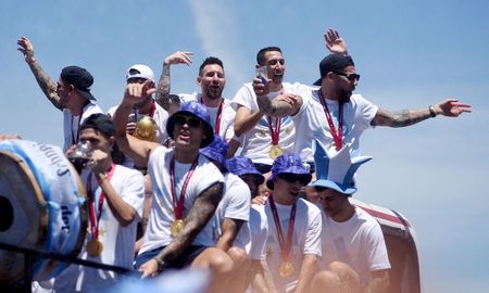 La Selección Argentina celebró la Copa del Mundo junto a cinco millones de personas La Selección Argentina celebró la Copa del Mundo junto a cinco millones de personas