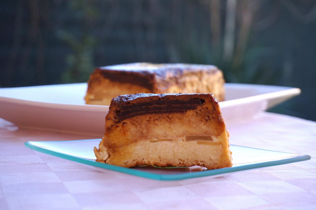 La tarantela de manzana es un postre clásico argentino, perfecto para hacer en casa y sorprender a la familia. La tarantela de manzana es un postre clásico argentino, perfecto para hacer en casa y sorprender a la familia.