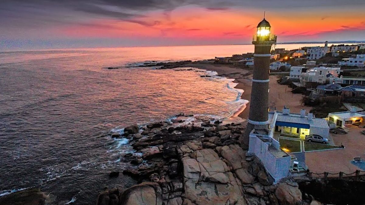 José Ignacio combina mar cristalino, gastronomía de lujo y un ambiente tranquilo ideal para descansar. José Ignacio combina mar cristalino, gastronomía de lujo y un ambiente tranquilo ideal para descansar.