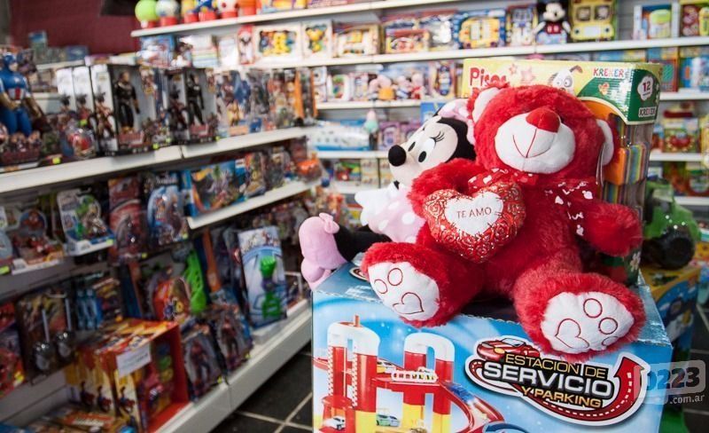 La recesión golpeó también a la Navidad: cayó casi un 20% la venta de juguetes