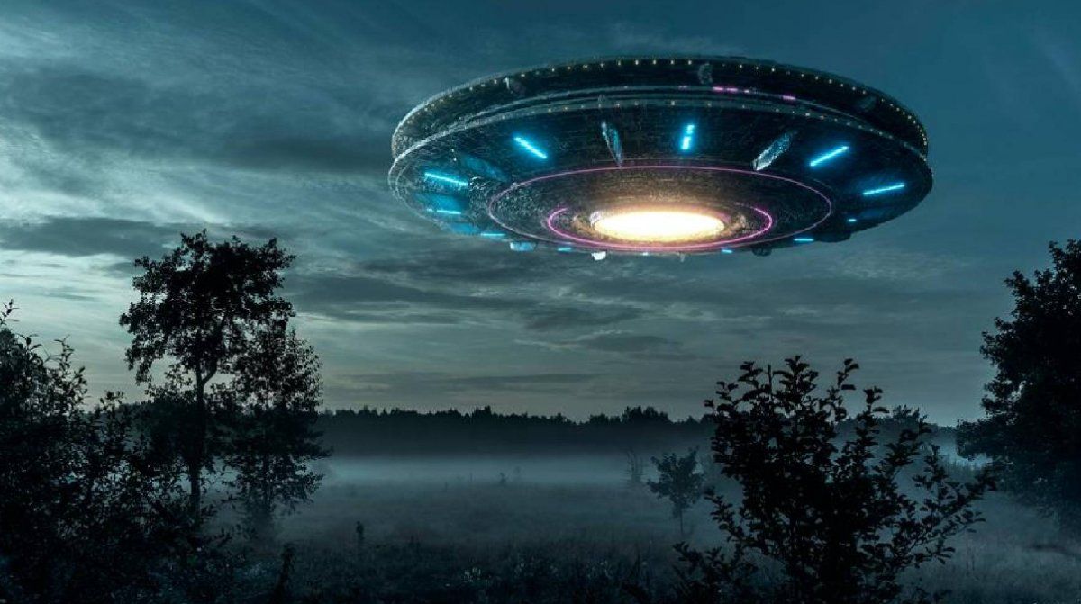 El científico aseguró que los avistamientos de ovnis son cada vez más frecuentes aunque considera que el encuentro final se dará en el próximo siglo.