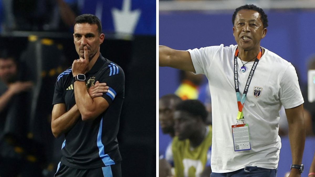 Un gesto de respeto en la previa: Cabo Verde le entregó un banderín a Scaloni antes del partido ante Argentina.