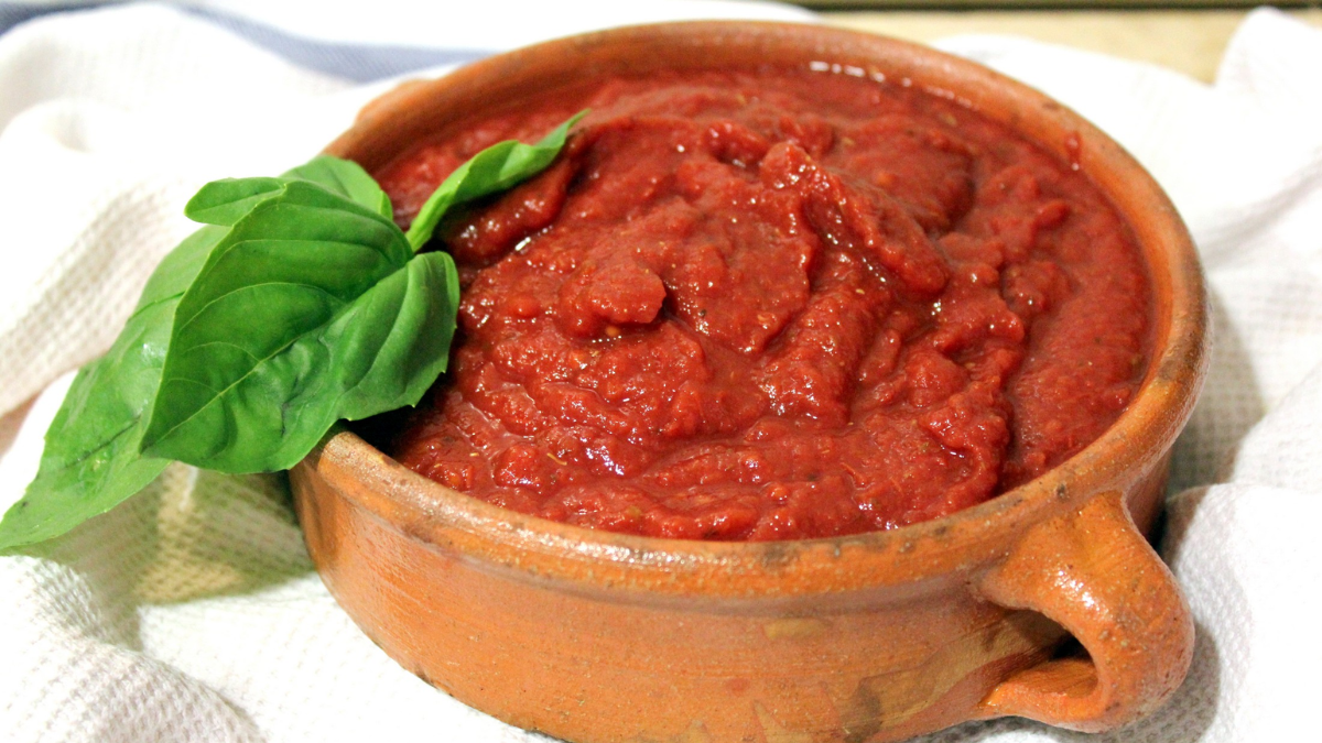 La receta fácil para salsa de tomate para pizza en solo 3 pasos