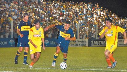 De enfrentar a Boca y River a descender al Torneo Regional Amateur: la trista historia de Crucero del Norte