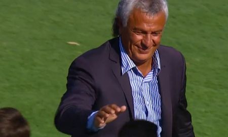 El publico de Gimnasia recibió a Pipo Gorosito de la mejor manera. El publico de Gimnasia recibió a Pipo Gorosito de la mejor manera.