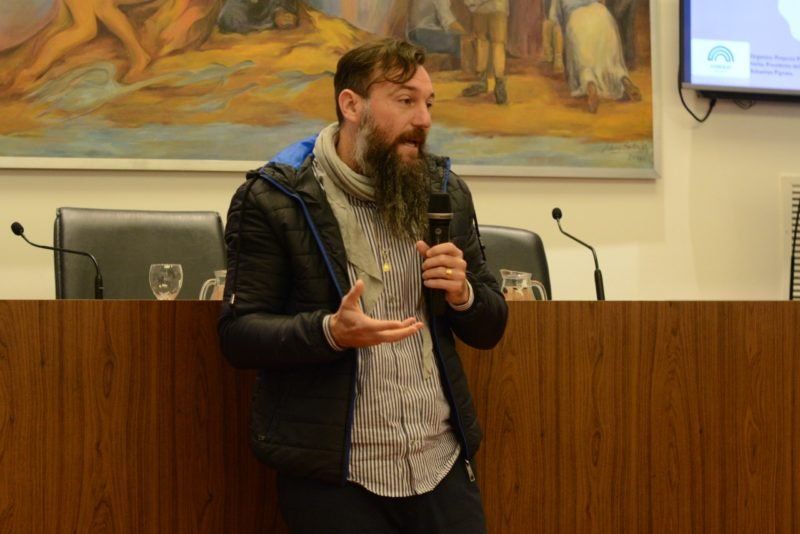 “Somos una sociedad hipócrita que demoniza drogas y naturaliza las que pueden generar más daño”