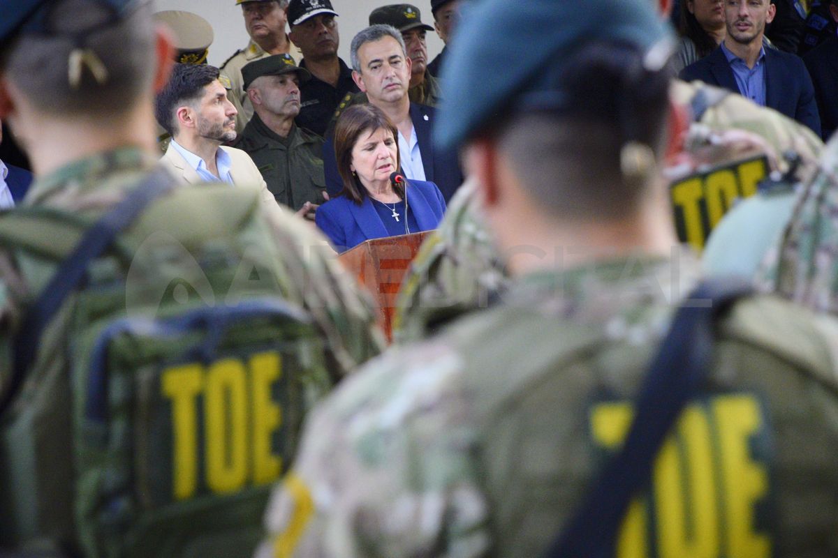 Patricia Bullrich visitó Rosario y contó los resultados del Plan Bandera. Patricia Bullrich visitó Rosario y contó los resultados del Plan Bandera.