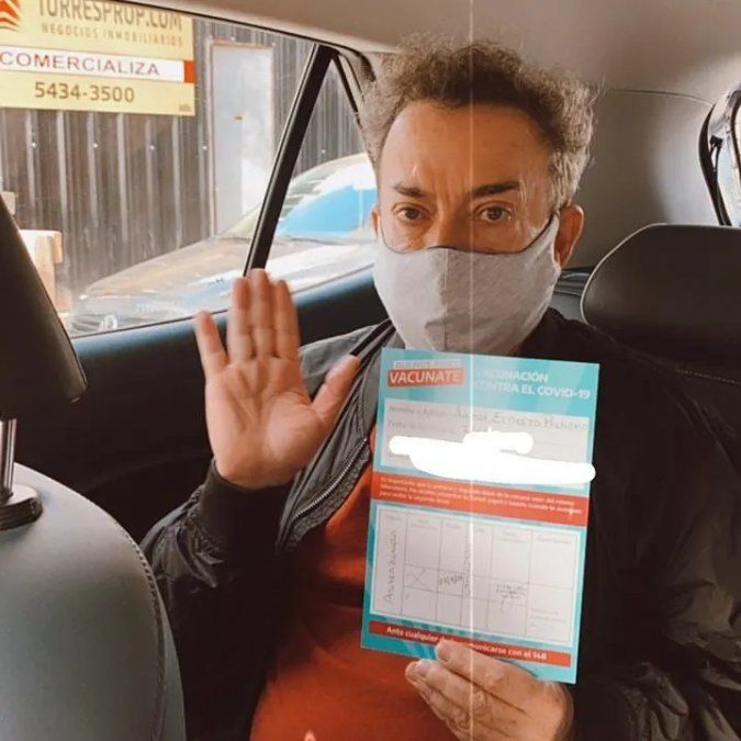  Aníbal Pachano logró recibir la primera dosis de la inyección y contó su experiencia.