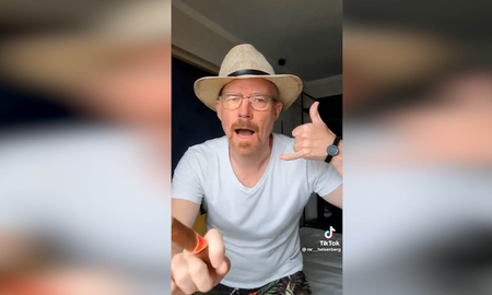 El inesperado video de Walter White bailando Despechá, de Rosalía El inesperado video de Walter White bailando Despechá, de Rosalía