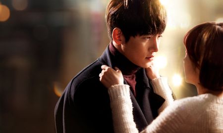 El K-drama adictivo que combina amor, acción y secretos ocultos está disponible en Netflix. El K-drama adictivo que combina amor, acción y secretos ocultos está disponible en Netflix.