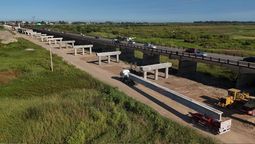 El traslado de las nuevas vigas se realiza con el mismo procedimiento utilizado para las piezas provenientes de San Luis.