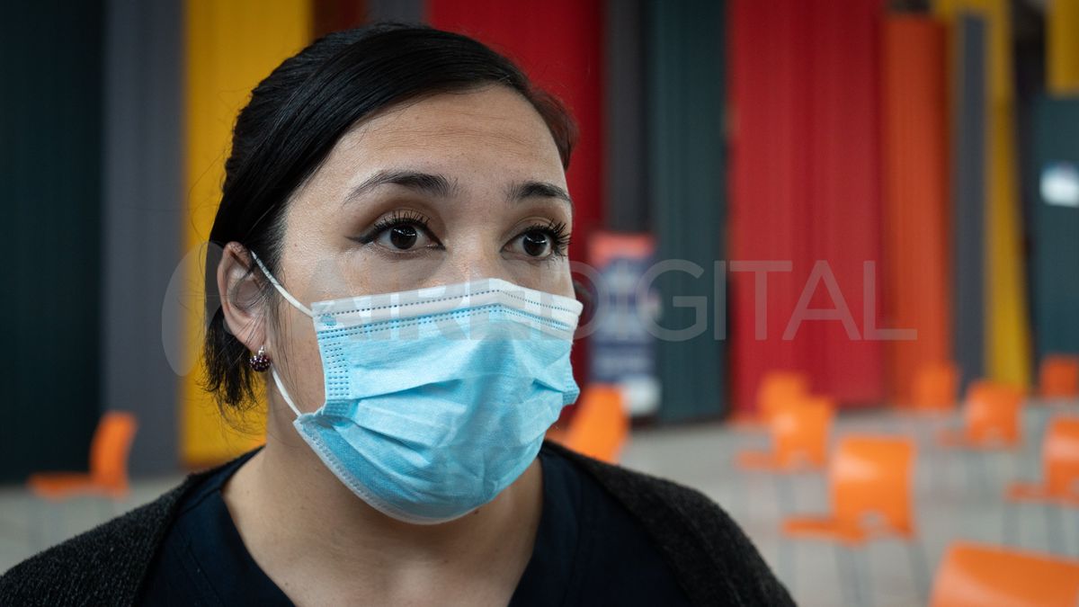 En el último día del mega vacunatorio, la enfermera Diana Benítez valora la experiencia que se lleva y dice que