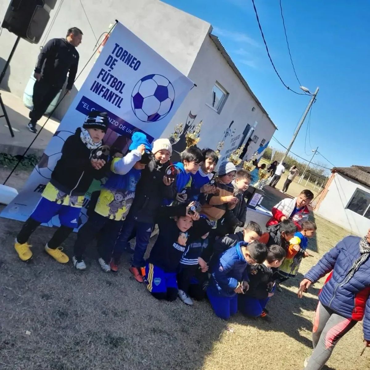 Los papás de Fran organizaron un torneo de fútbol en honor a su hijo. Ahora sueñan con un polideportivo para Los papás de Fran organizaron un torneo de fútbol en honor a su hijo. Ahora sueñan con un polideportivo para