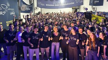 Romina Diez cerró la campaña de Universitarios por la Libertad con un acto de jóvenes