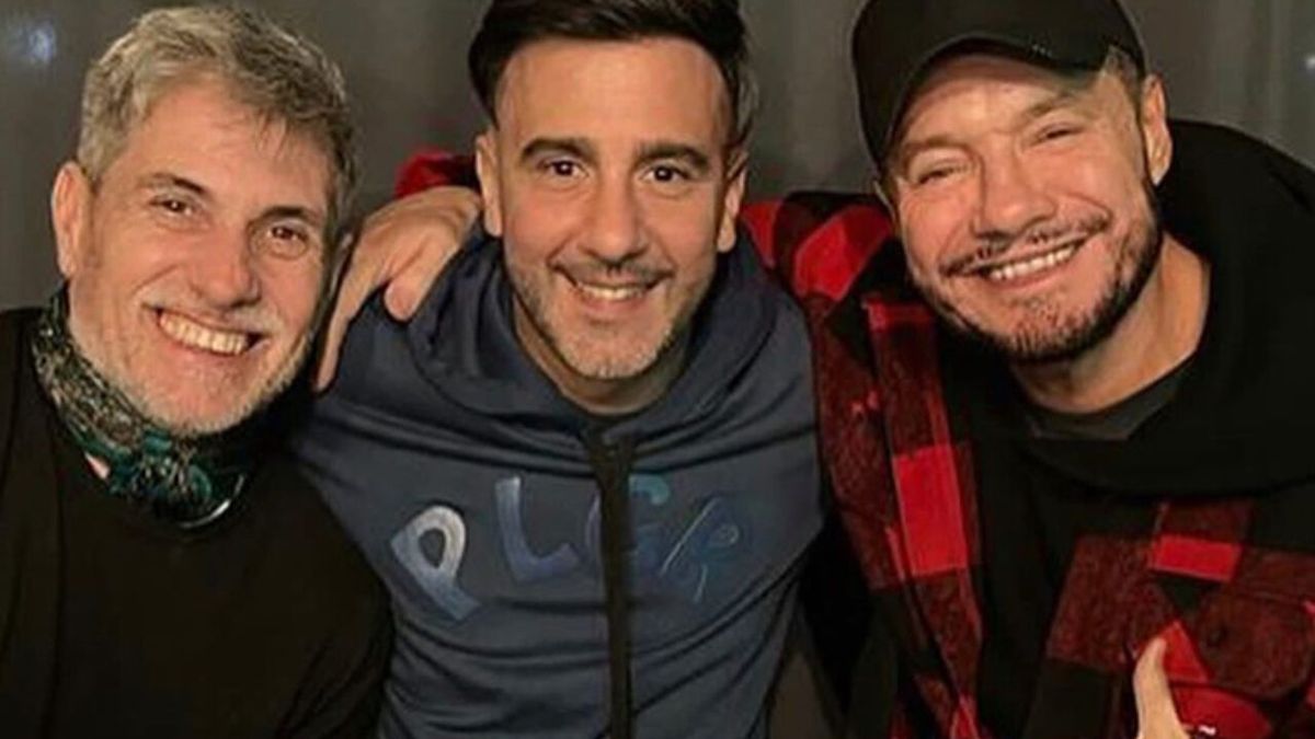 Lourdes Sánchez habló sobre la supuesta pelea entre Federico Hoppe, Marcelo Tinelli y el Chato Prada. Lourdes Sánchez habló sobre la supuesta pelea entre Federico Hoppe, Marcelo Tinelli y el Chato Prada.
