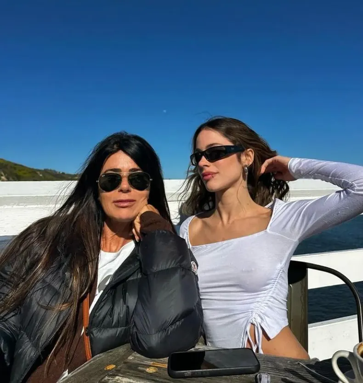 Tini Stoessel se hizo un piercing en la zona íntima y causó furor en las redes sociales.