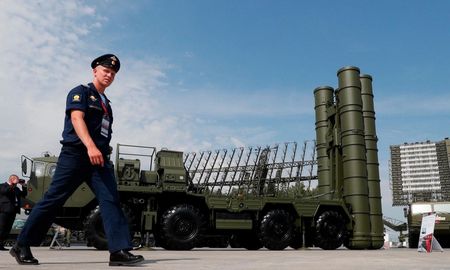 La tensión en la frontera escaló tanto que la zona se volvió nuevamente un tema de preocupación inmediato no solo para la UE, sino también para la OTAN y el Gobierno de Biden. La tensión en la frontera escaló tanto que la zona se volvió nuevamente un tema de preocupación inmediato no solo para la UE, sino también para la OTAN y el Gobierno de Biden.