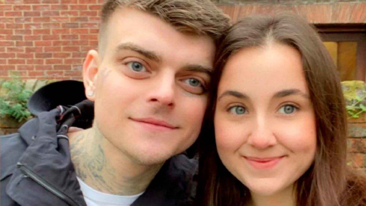 Conoció a su novio en Tinder