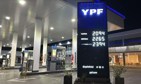 Los combustibles volvieron a aumentar en la ciudad de Santa Fe y las estaciones de servicio YPF ya actualizaron sus pizarras con nuevos valores. Los combustibles volvieron a aumentar en la ciudad de Santa Fe y las estaciones de servicio YPF ya actualizaron sus pizarras con nuevos valores.