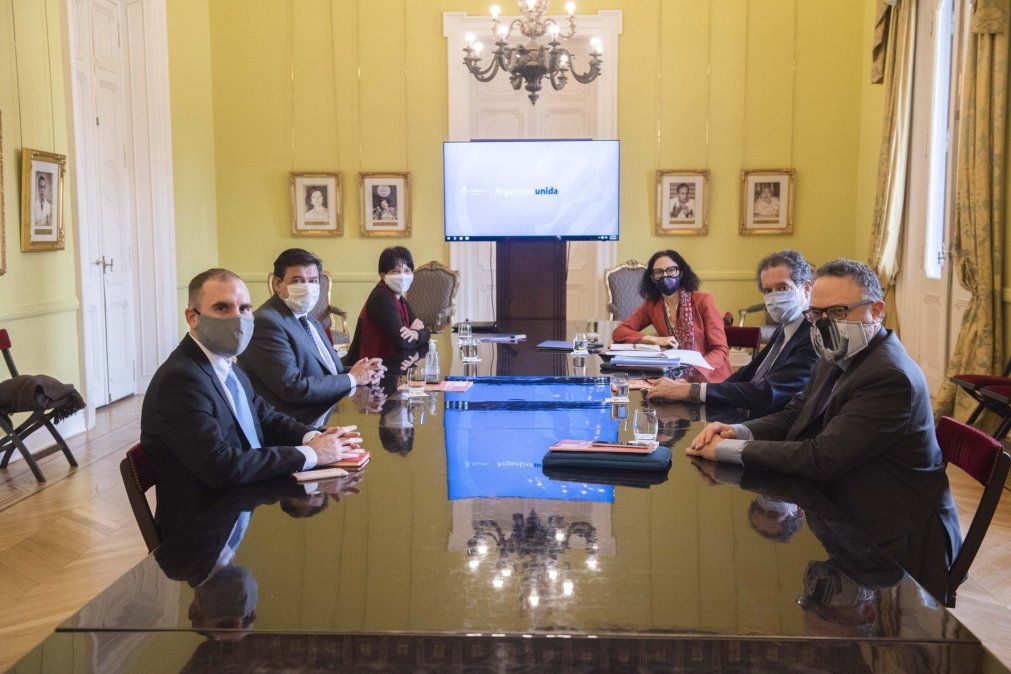 Reunión de Gabinete Económico celebrada este mediodía en Casa de Gobierno.