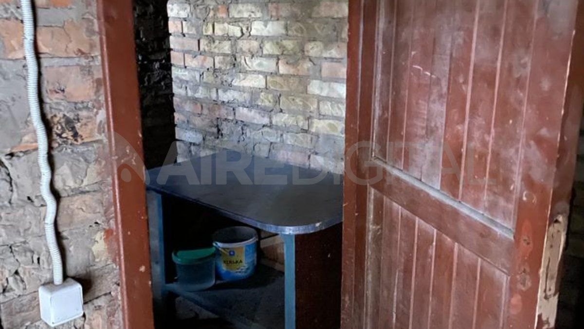 Los sótanos se transformaron durante días en el hogar de la mayoría, cuenta Germán de los Santos, enviado especial de AIRE.