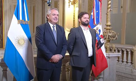 Alberto Fernández se encontrará en Chile con su par trasandino, Gabriel Boric. Alberto Fernández se encontrará en Chile con su par trasandino, Gabriel Boric.