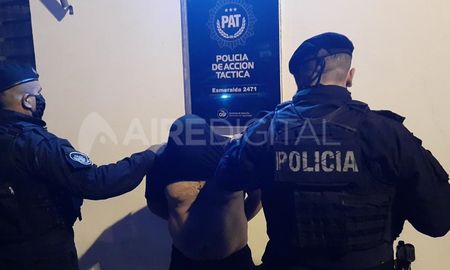 Ni la magia lo salvó. El momento en que fue detenido el fugado. Ni la magia lo salvó. El momento en que fue detenido el fugado.